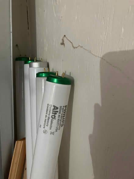 Photo of free 5 tubes of fluorescent lights (Downtown Pinole) #1