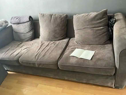 Photo of free Large grey sofa (croydon) #3