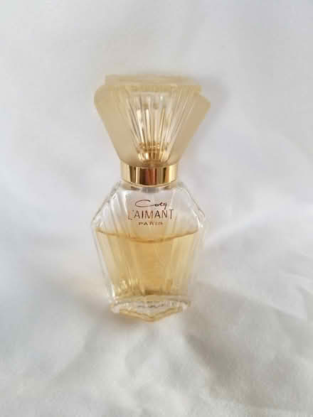 Photo of free Coty L'Aimant parfum de toilette (Speldhurst TN3) #1