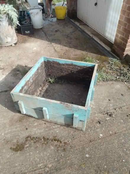 Photo of free Wooden planter (Chapel Allerton LS8) #1