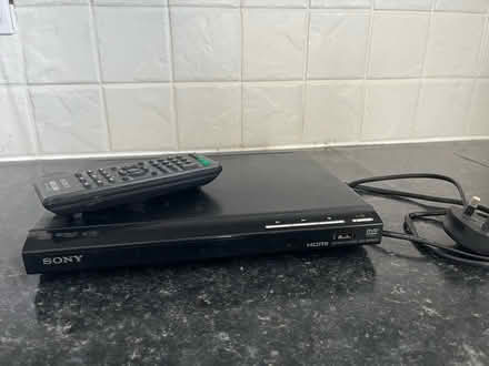 Photo of free DVD player - Sony (GU1, Warren Road, Guildford) #2