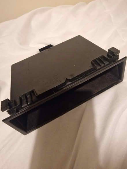 Photo of free VW Golf console (E1 Tower Hamlets) #2