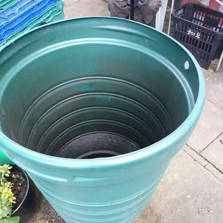 Photo of free Waterbutt no tap or lid (Enfield EN2) #2