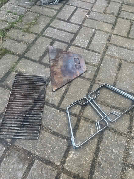 Photo of free Flat pack foldable bbq (PR5 lostock hall) #3