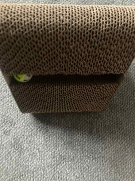 Photo of free Cat scratcher and ball (Hampton) #1