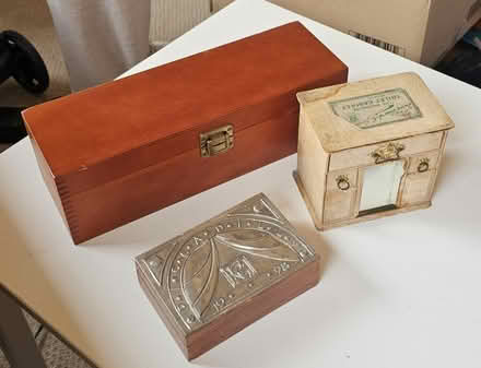 Photo of free Boxes (GU22) #1