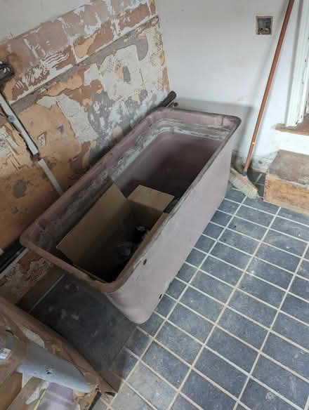Photo of free Old water tank from loft (Bruce Grove N17) #1