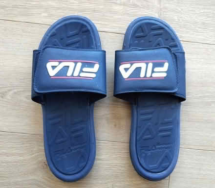 Photo of free FILA flipflop M10 (men' size) (Oxford OX1) #1