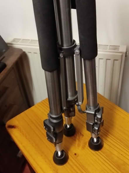 Photo of free Tripod (Woodley RG5) #1