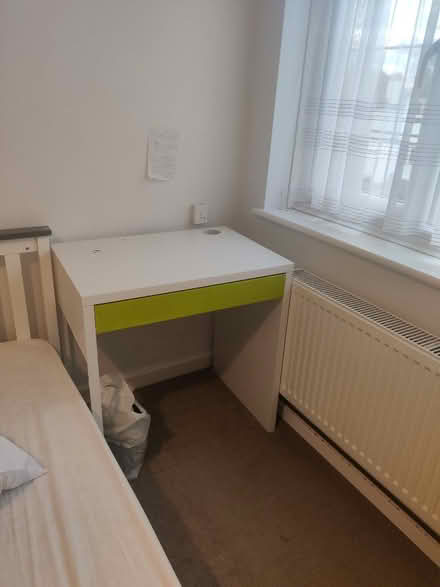 Photo of free ikea desk (Northwood HA6) #2