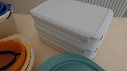 Photo of free Kitchen containers & colanders (Chiswick W4) #3