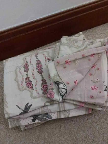 Photo of free 2 flower print single bedding sets (Beetham LA7) #1