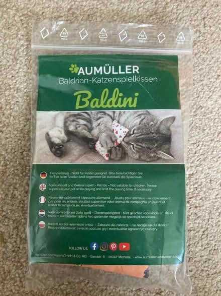 Photo of free Cat Toys (Rhoose CF62) #1
