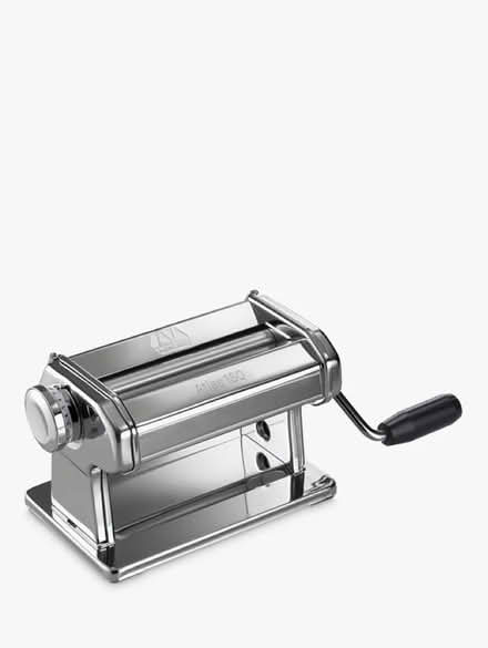 Photo of Pasta maker/pasta machine (Barnham PO22) #1