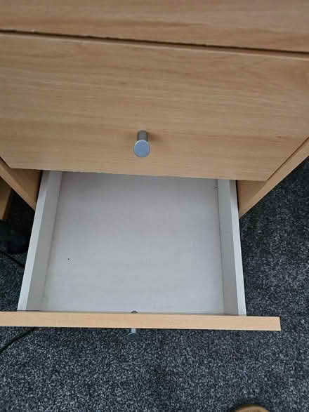 Photo of free Desk with drawers (Stourport on Severn DY13) #3