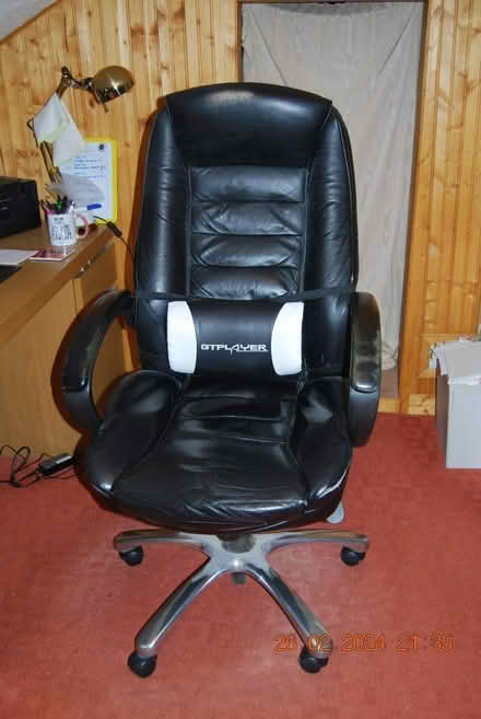 Photo of free Office Chair. (Plank Lane WN7) #1