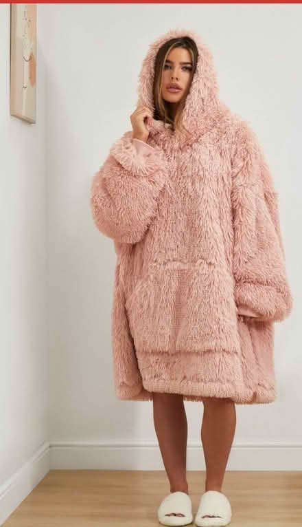 Photo of A fluffy hoddies dress. (Baberton EH14) #1