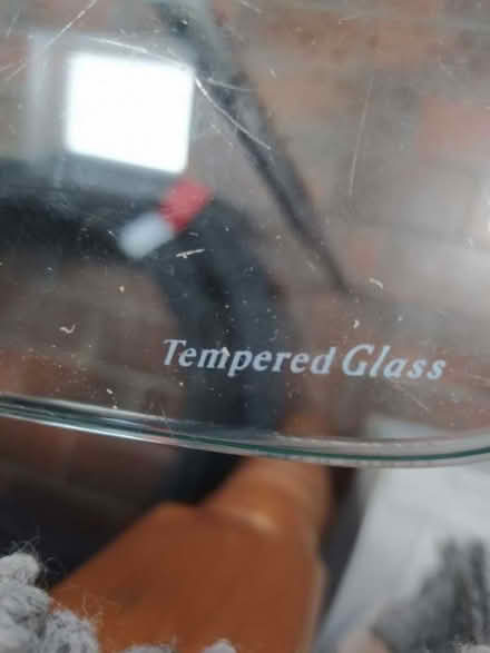 Photo of free Glass topped table (Henley-on-Thames RG9) #4