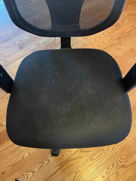 Photo of free Very adjustable office chair (Near 11 and Woodward) #1