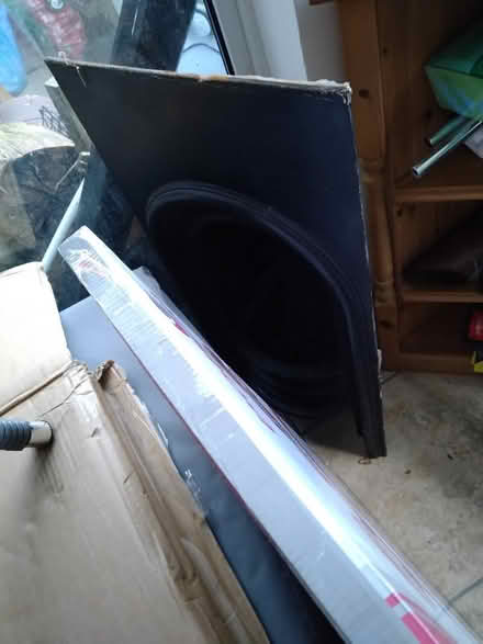 Photo of free cast iron fire insert (Letchworth SG6) #1