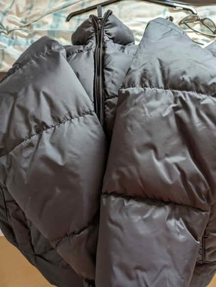 Photo of free Medium mens clothes (Lower Penwortham PR1) #3