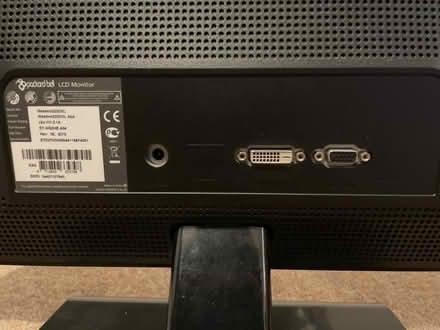 Photo of free Black monitor 21in (Elephant and castle SE1) #2