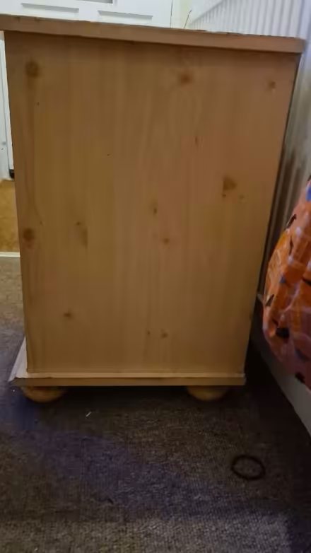Photo of free Drawers/bedside table/cabinet (Hanover BN2) #4