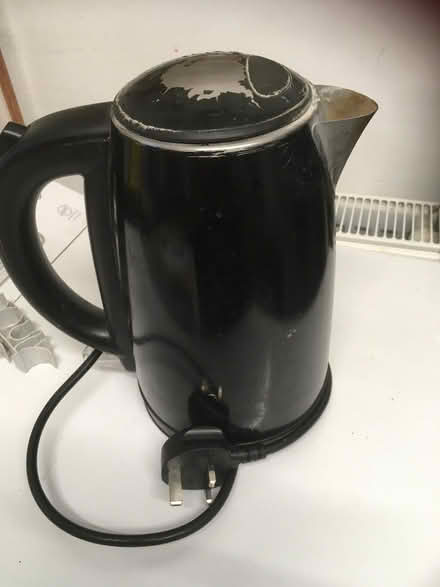 Photo of free electric kettle (Great Shelford CB22) #2
