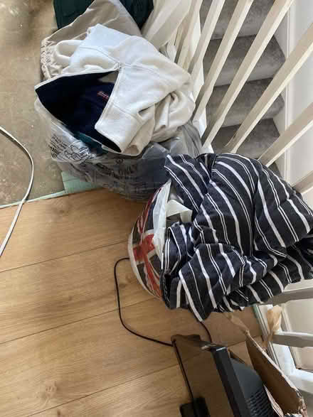 Photo of free Various clothes and bedding (Ravenscourt Park W6) #3