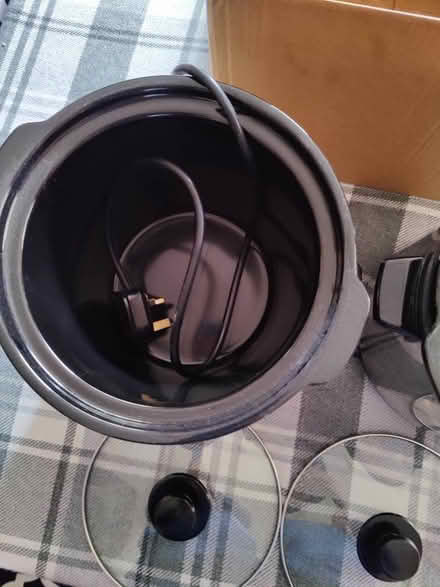 Photo of free 2 x Morphy Richards 460006 3.5ltr slow cookers. (Barton OX3) #2