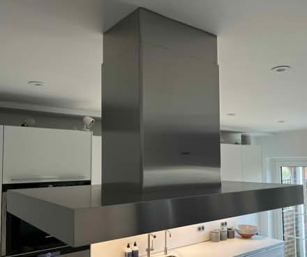 Photo of free Siemens Chimney cooker hood (Kingston TW11) #2