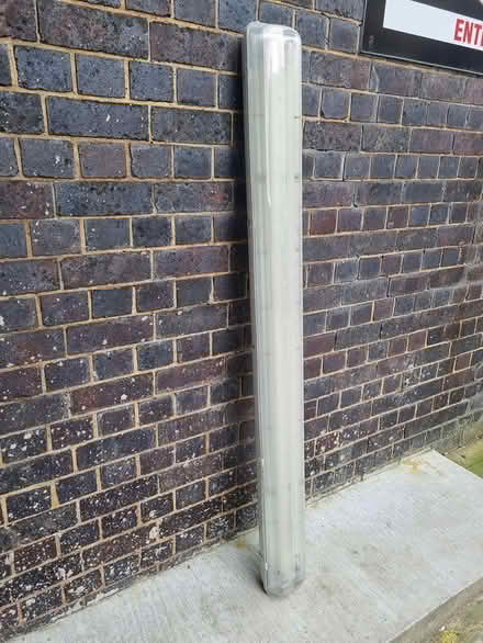 Photo of free indoor batten lights (Bethnal Green) #1