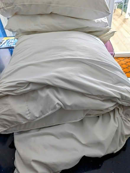Photo of free King-size synthetic duvet (Chalkwell SS9) #1