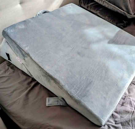 Photo of free Grey velvet wedge cushion for propping up in bed - (Chalkwell SS9) #3