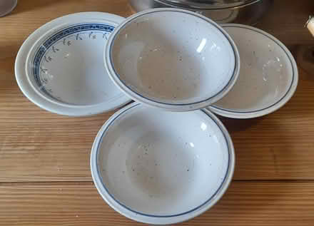 Photo of free Bowls (CT2) #1