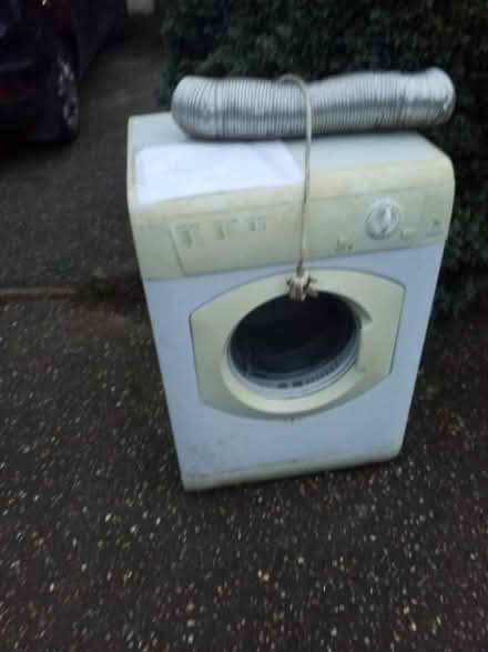 Photo of free Hotpoint tumble dryer working (Watlington) #1