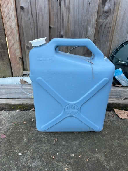 Photo of 6 gal liquid container for weight (College Terrace) #1