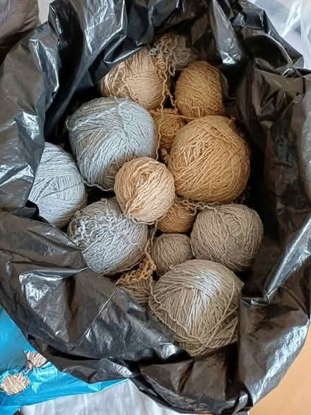 Photo of free Yarn (WA5 Bewsey) #1