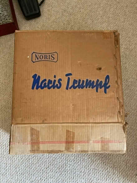 Photo of free Noris Slide Projector (Whitton - TW2) #3
