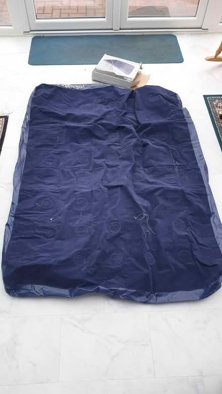Photo of free Double air mattress - leaking (IP4) #1