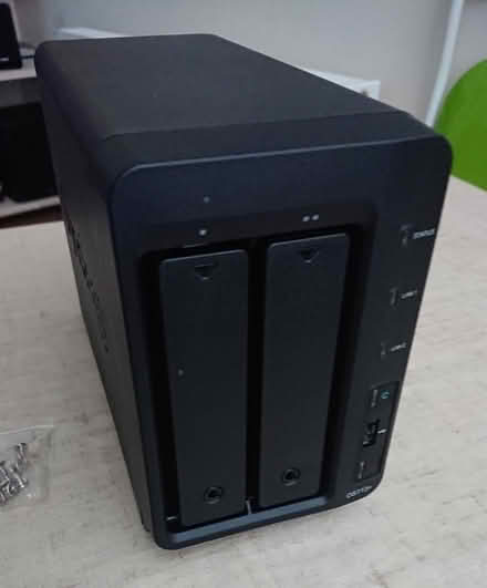 Photo of free Out of order Synology NAS + 3TB Hard Drive (Chiswick W4) #3