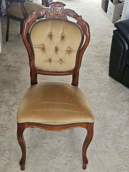 Photo of free Dining Table + 6 Chairs (Sundon Park LU3) #3