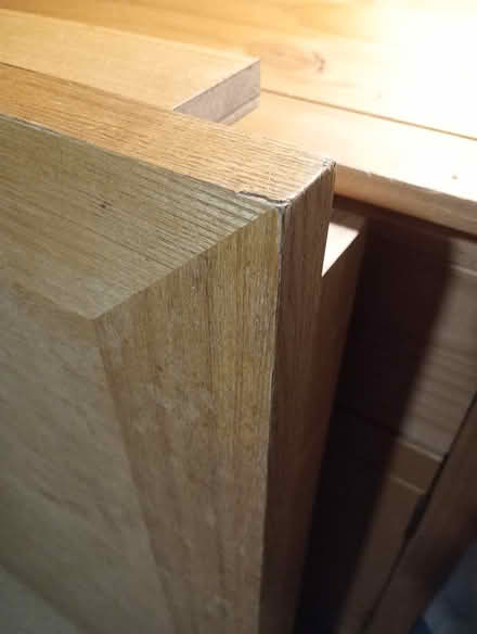 Photo of free Dining table (Weybridge KT13) #4