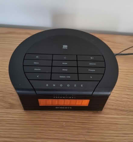 Photo of free Roberts Clock Radio (Aston Clinton HP22) #3
