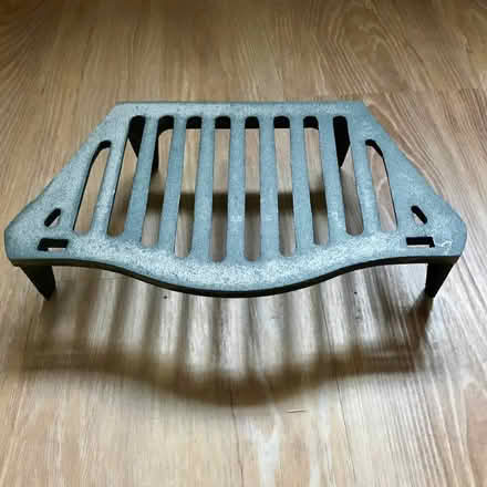 Photo of free Cast Iron Fire Grate (Wivenhoe CO7) #2