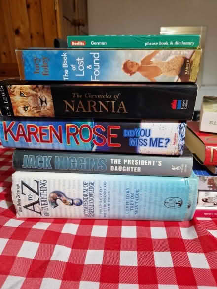 Photo of free Books (Luton, Stopsley) #1