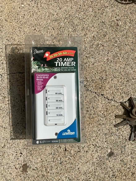 Photo of free timer switch for bathroom fan (Willow Glen) #1