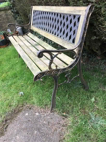 Photo of free Garden Bench (Coallville LE67) #2