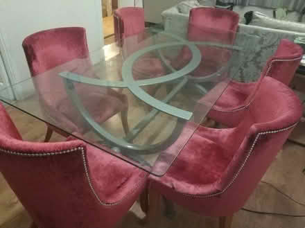 Photo of free Dinning table with 6 chairs (Finchampstead RG40) #3