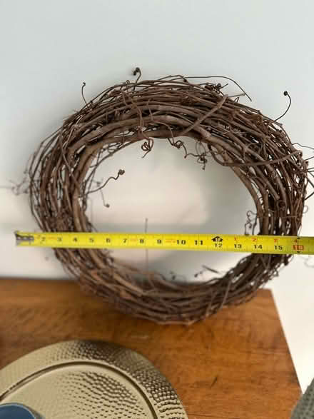 Photo of free DIY wreath base (Columbia Heights) #2